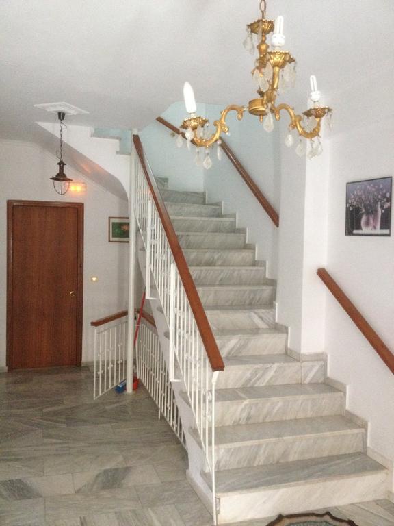 Dimitris Rooms Vlikhon Экстерьер фото